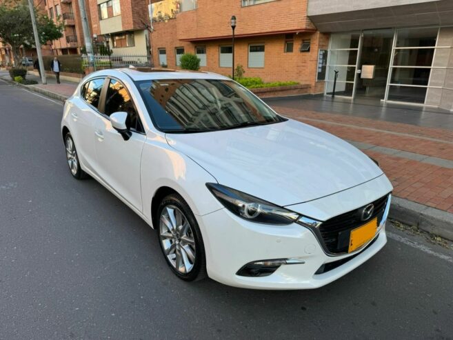 Mazda 3 grand touring sport 2.0